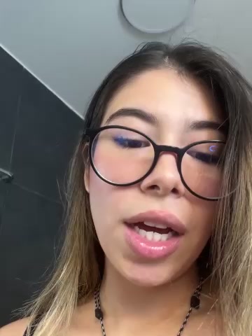 Caitlin_Cat live screenshot 2025-10-06 06:47:26