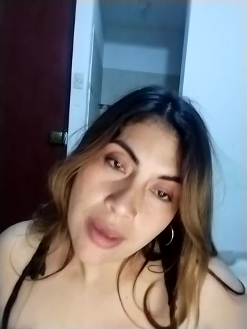 Camila_latina_0 live screenshot 2025-09-22 11:04:23