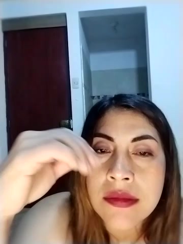 Camila_latina_0 live screenshot 2025-09-29 06:28:25