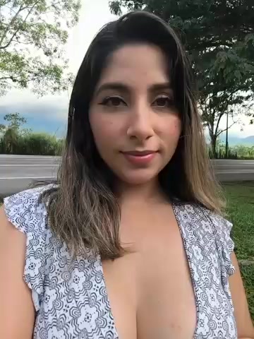 Catalina_ramos live screenshot 2025-12-21 22:29:28