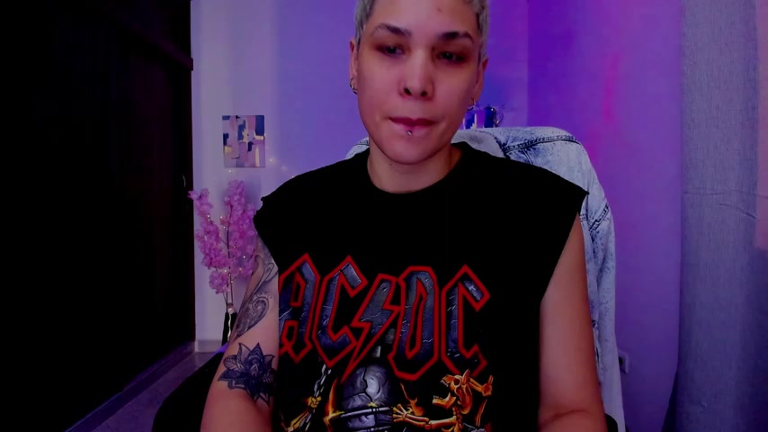 Charlee_pink live screenshot 2025-09-29 19:42:38