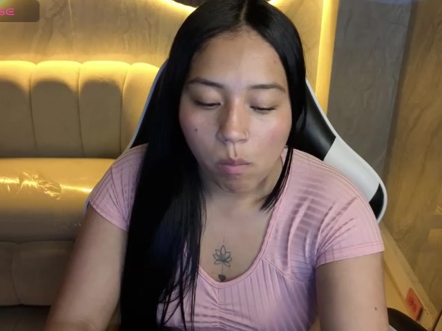 Charlotte_Tx live screenshot 2025-10-15 08:19:01