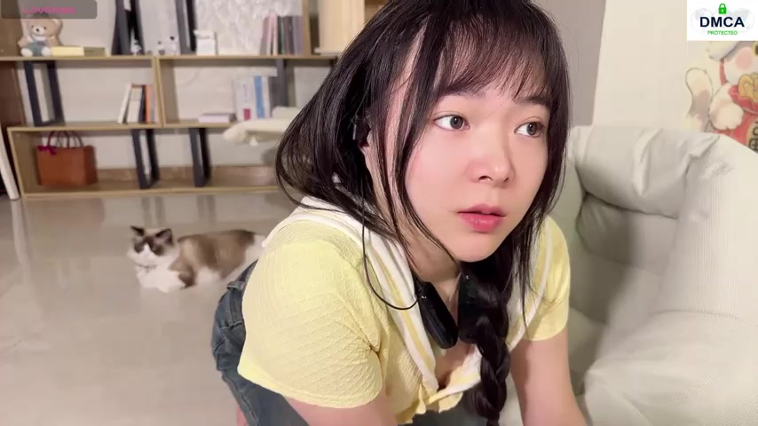 Chenjing0 live screenshot 2025-08-25 03:18:22