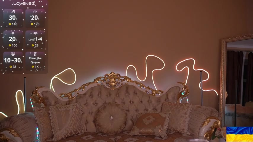 ChloeBrightt live screenshot 2025-10-01 20:45:55