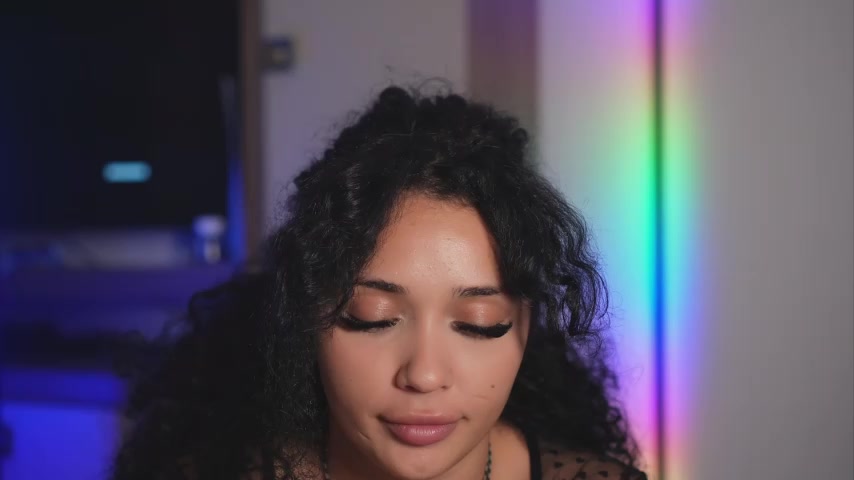 ChloeJoyce live screenshot 2025-09-23 08:06:28