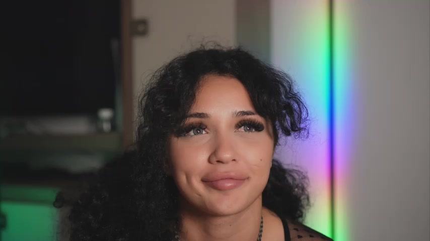 ChloeJoyce live screenshot 2025-09-23 08:09:27