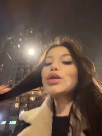 Chloe__Moon live screenshot 2025-10-26 19:12:30