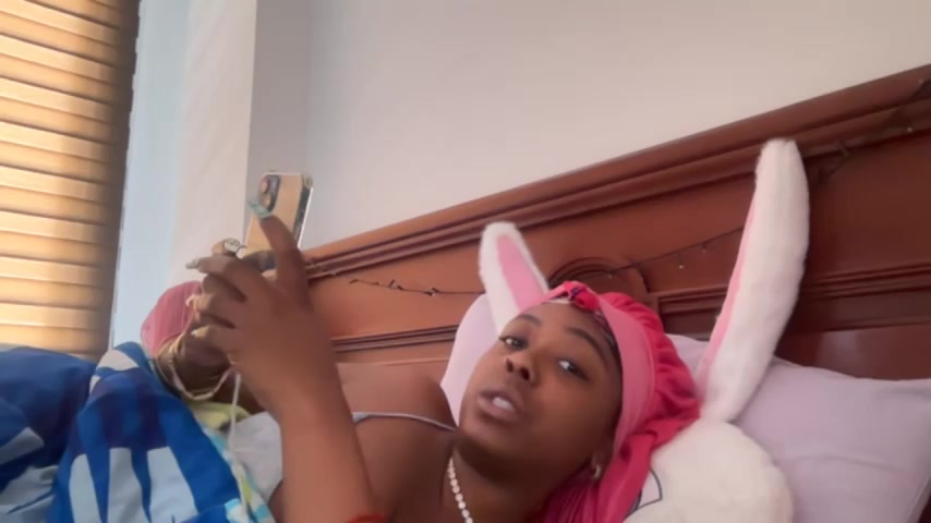 ChocolateCakeQueen live screenshot 2025-09-29 19:44:31