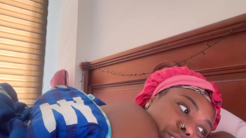 ChocolateCakeQueen live screenshot 2025-09-29 19:50:32