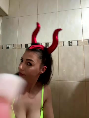 CrazyInTwo latest screenshot