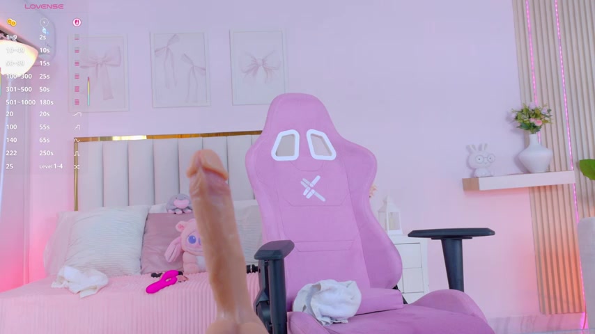 Cristall_Bunny live screenshot 2025-10-06 07:04:13