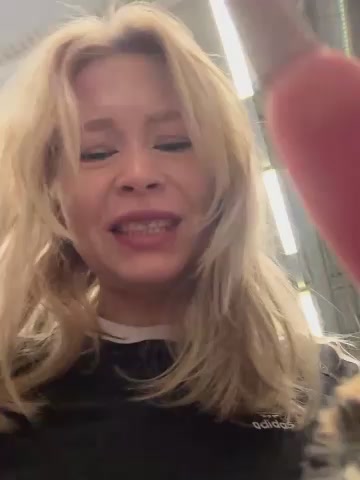 Cum_girlss live screenshot 2025-08-25 05:29:57