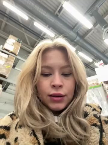 Cum_girlss live screenshot 2025-08-25 05:30:58