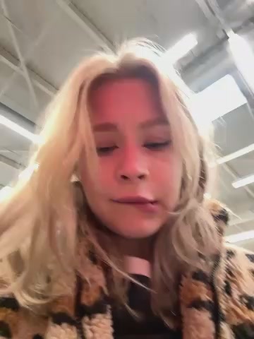 Cum_girlss live screenshot 2025-08-25 05:33:29