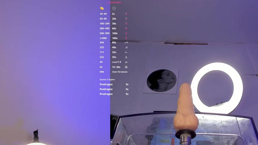 Dakota_Blare live screenshot 2025-09-29 20:33:16