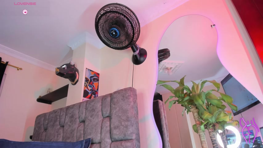 Danyhottits live screenshot 2025-09-29 06:04:28