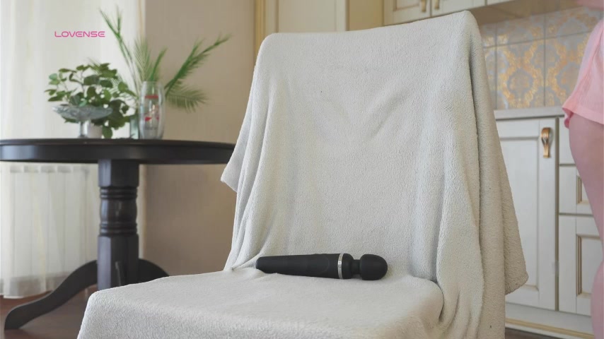 DarelleFaux live screenshot 2025-10-06 06:56:34