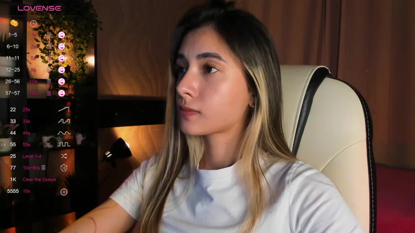 DarlaLike live screenshot 2025-09-30 08:20:44