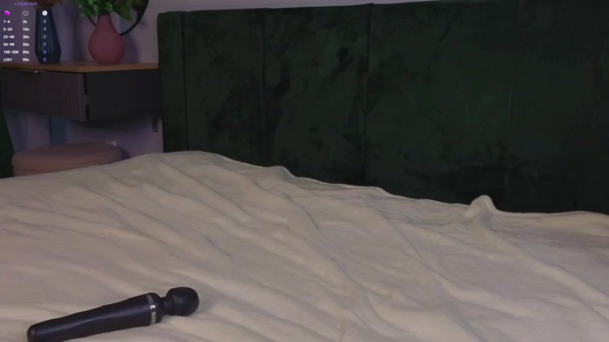 DeeannBeahm live screenshot 2025-09-30 08:20:42