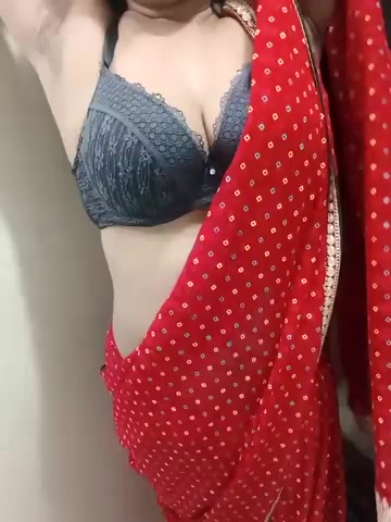 Desi_seductress live screenshot 2025-10-26 19:14:39