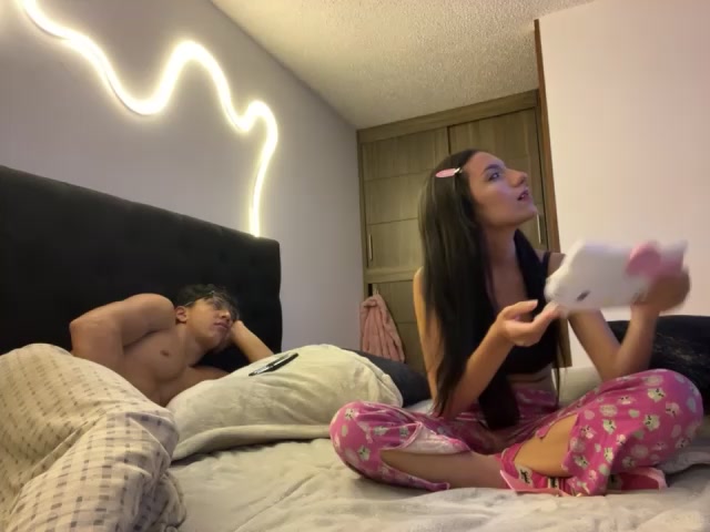 DesireLuxe live screenshot 2025-09-30 08:31:05