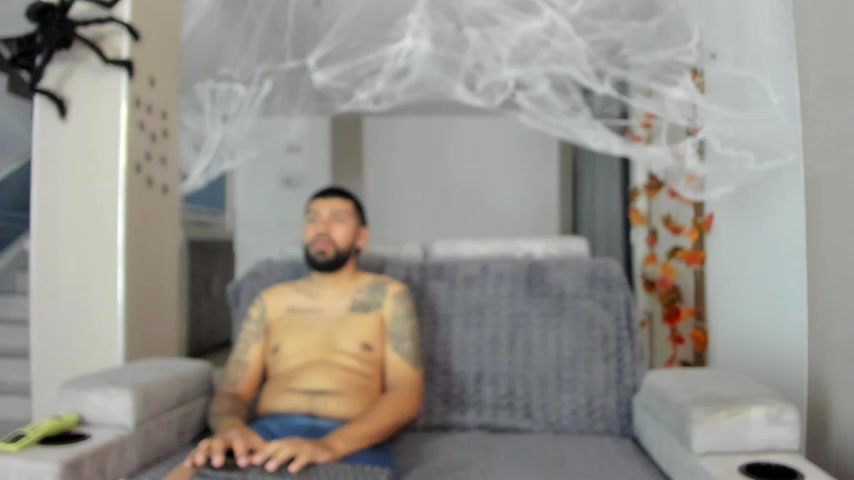 DulceRomance live screenshot 2025-10-25 07:34:08