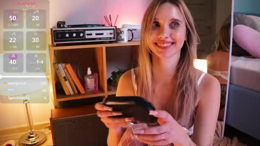 ElaraBlush live screenshot 2025-09-30 08:21:33