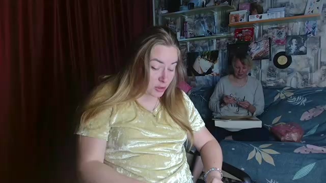 ElenaMaeer live screenshot 2025-09-21 13:31:01