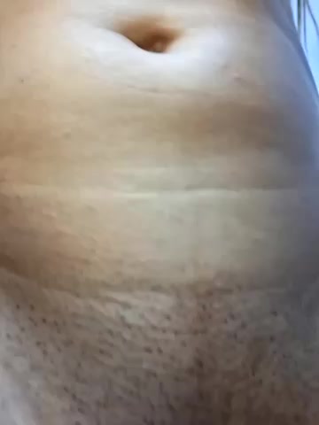 Elianasuarezz live screenshot 2025-10-01 13:35:08