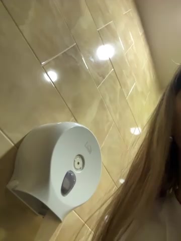 ElliRose live screenshot 2025-09-30 08:21:42