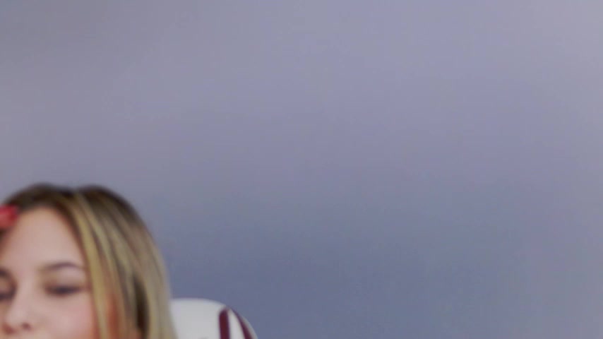 Ellsa_Jean_ live screenshot 2025-09-17 03:08:07