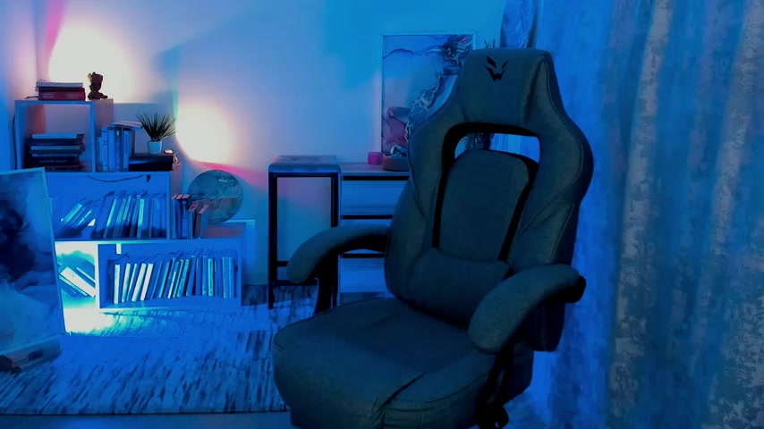 EmilyWilden live screenshot 2025-10-15 08:16:29