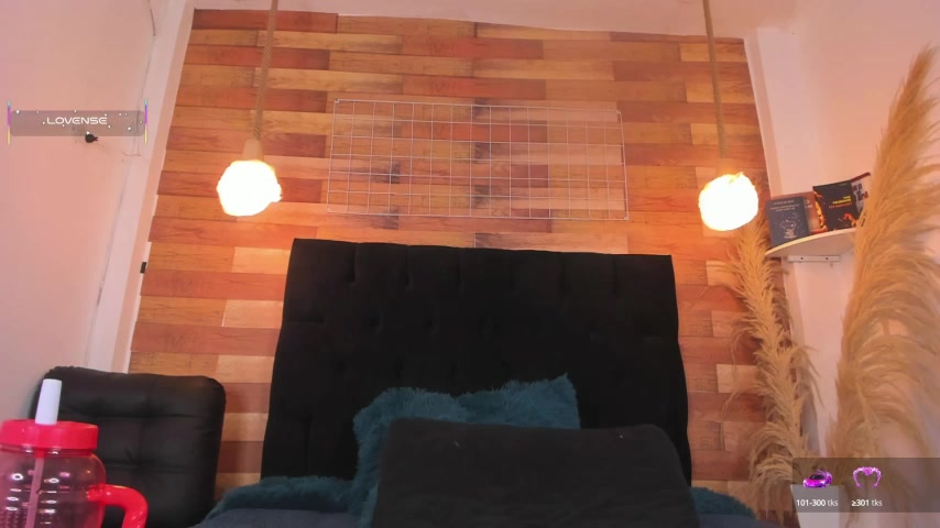 Emily_brown04 live screenshot 2025-08-24 14:20:54