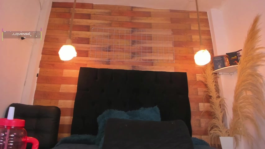 Emily_brown04 live screenshot 2025-08-24 14:21:55