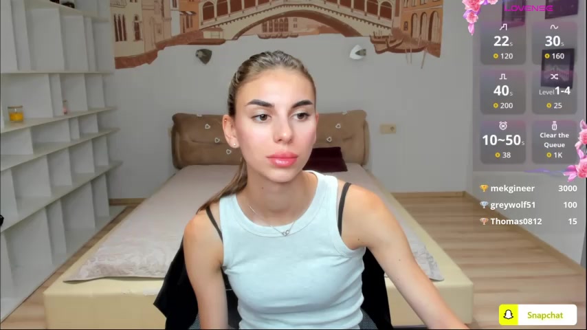 EmmyGreans live screenshot 2025-08-25 08:16:54