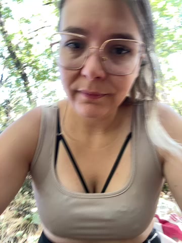 EmyLana live screenshot 2025-08-24 08:49:17