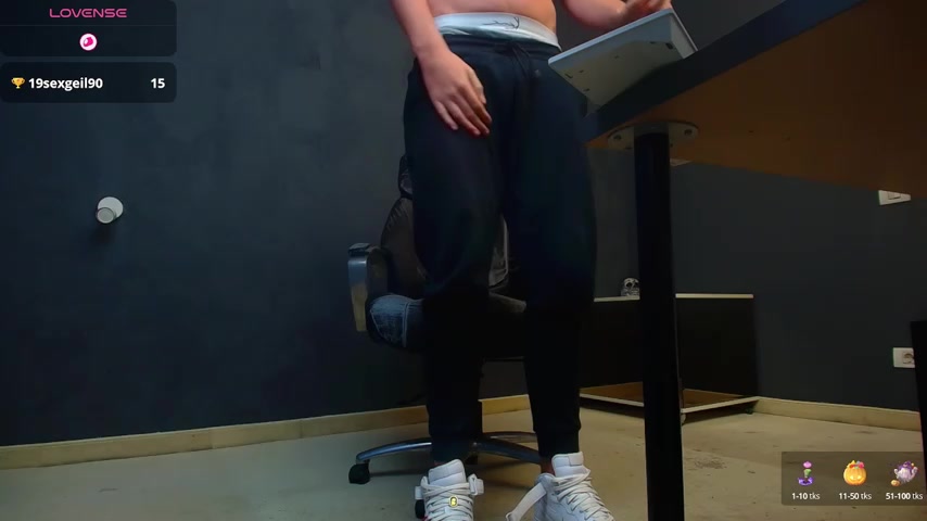 EnzoRace live screenshot 2025-09-30 12:14:11