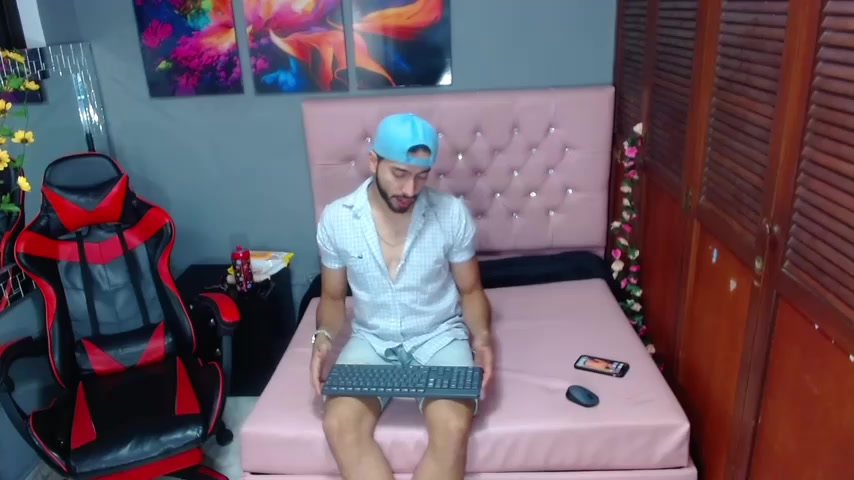 EthanMontana live screenshot 2025-09-21 20:45:39