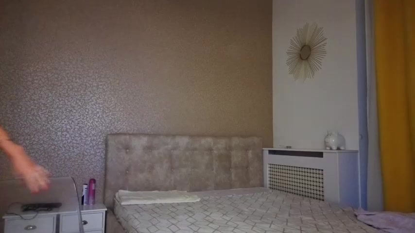 EvaXXRoseXX live screenshot 2025-10-17 04:08:30