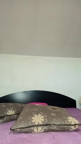 EveeRose live screenshot 2025-09-23 08:00:27