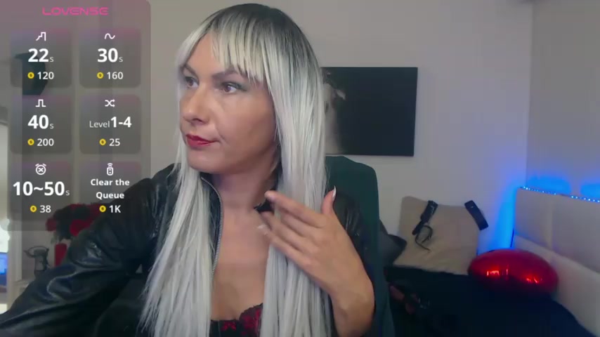 EvelynQueenn latest screenshot