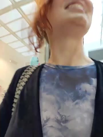 Exhibitionsplit live screenshot 2025-12-04 13:13:23