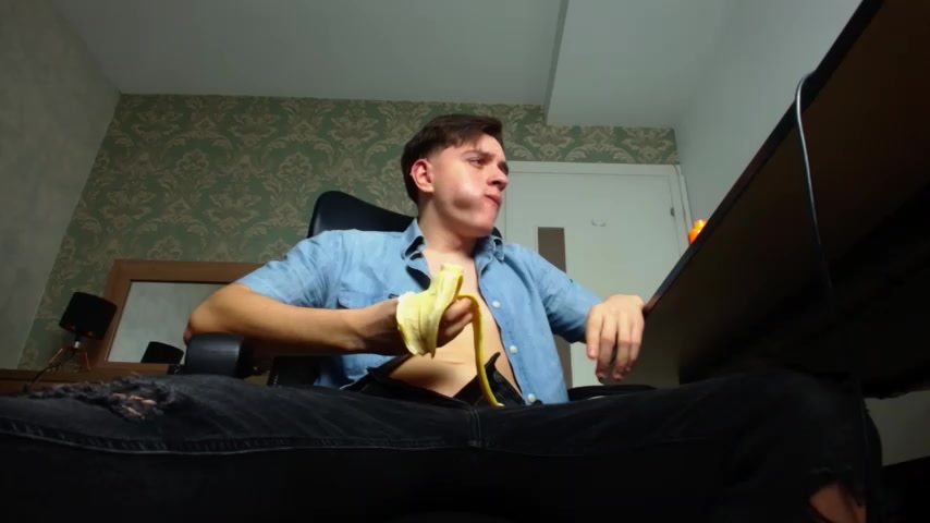 FelixStarkk live screenshot 2025-10-17 04:31:39