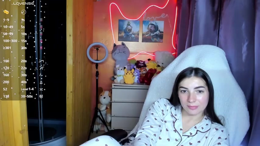 Fiery_Brunette_ live screenshot 2025-09-29 19:41:43