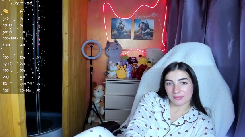 Fiery_Brunette_ live screenshot 2025-09-29 19:51:31