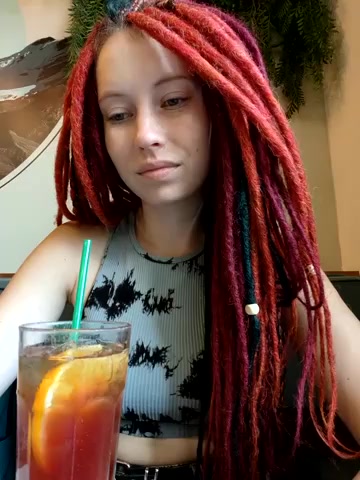 Frost_foxy live screenshot 2025-09-21 05:49:38