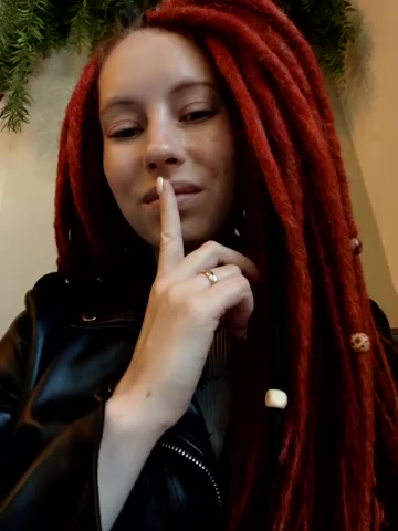 Frost_foxy live screenshot 2025-09-21 05:59:52