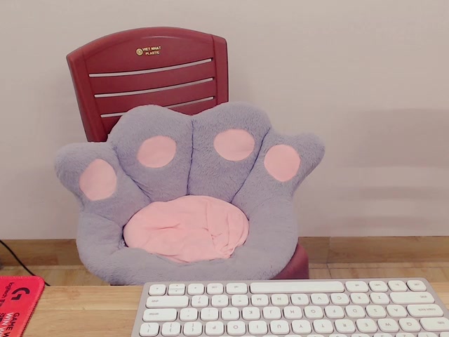 Funnygirl_9x live screenshot 2025-09-30 01:00:42