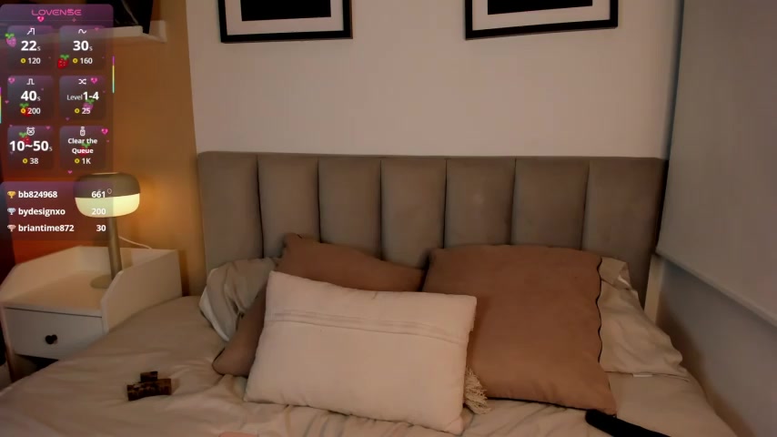 Gigi_Strawberry live screenshot 2025-09-30 08:52:55