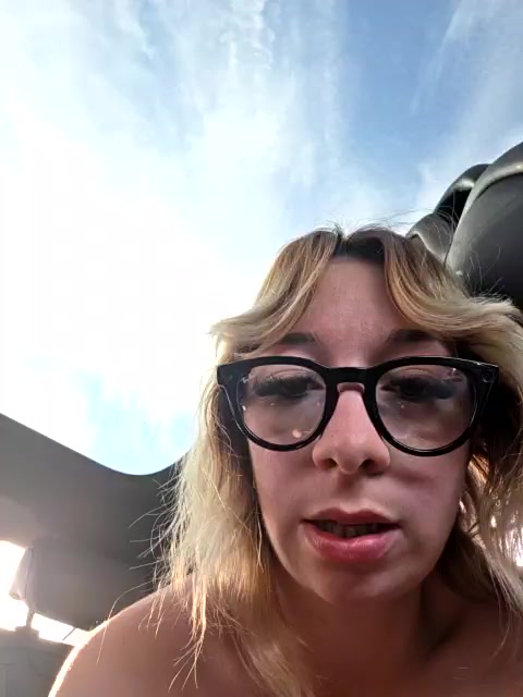 Giuliana_baby live screenshot 2025-08-24 08:11:09